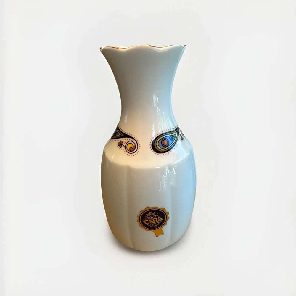 Royal TARA Ireland Fine Bone China Celtic‎ Bud Vase 5.5